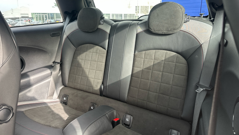 MINI Hatchback 2.0 John Cooper Works Premium 3dr Auto Petrol Hatchback